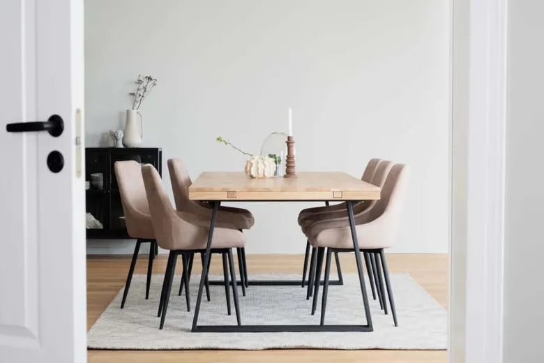 BROOKLYN MATBORD EK/SVART 220 U-Ben