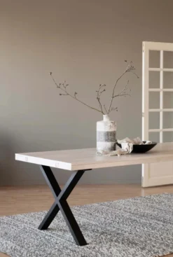 BROOKLYN MATBORD VITPIGMENTERAD/SVART 220 X-Ben