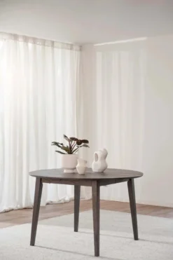 FILIPPA RUNT MATBORD MED ILÄGG BRUN