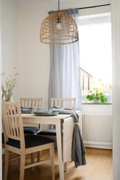 FILIPPA STOL VITPIGMENTERAD/GRÅ
