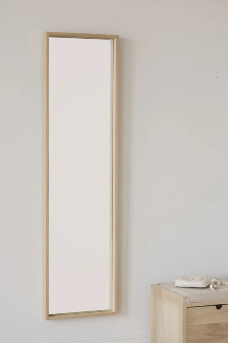 Hillmond spegel 40x150 vitpigmenterad ek