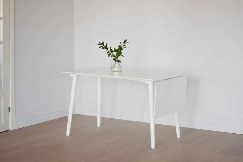 LOTTA KLAFFBORD VIT 120X80