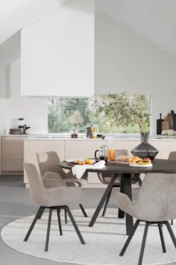 NORWELL KARMSTOL BEIGE/SVART