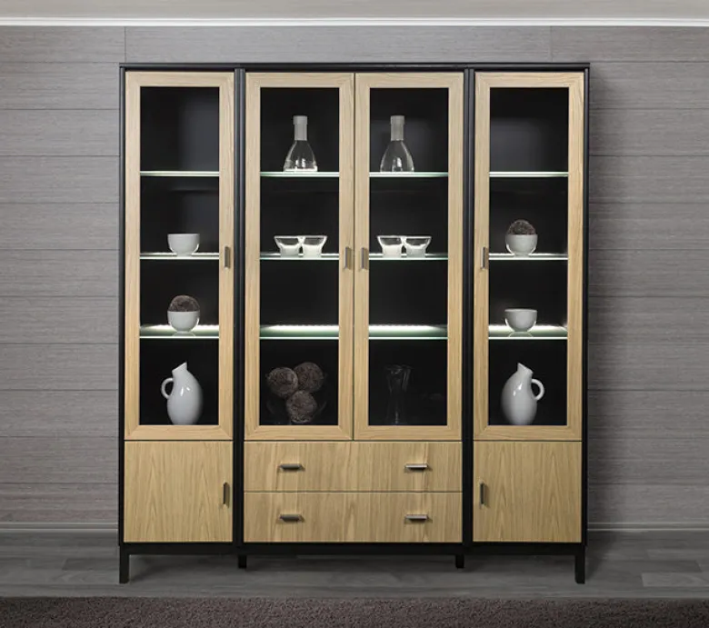 Regal Wood Svart Ek 164 Vitrin