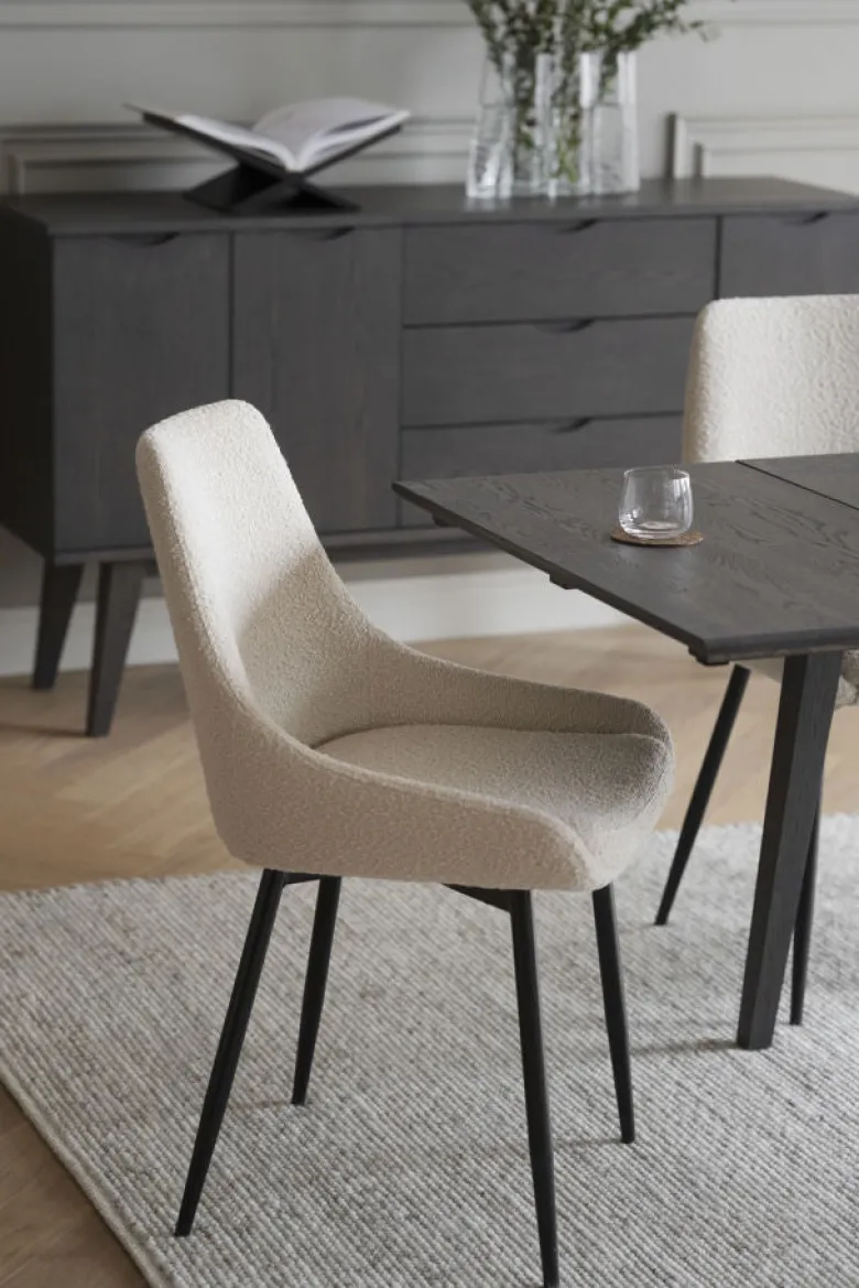 Sierra stol beige bouclétyg/svarta metall ben