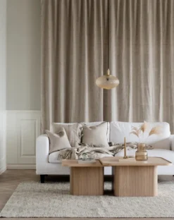 SULLIVAN SOFFBORD VITPIGMENTERAD 80X80