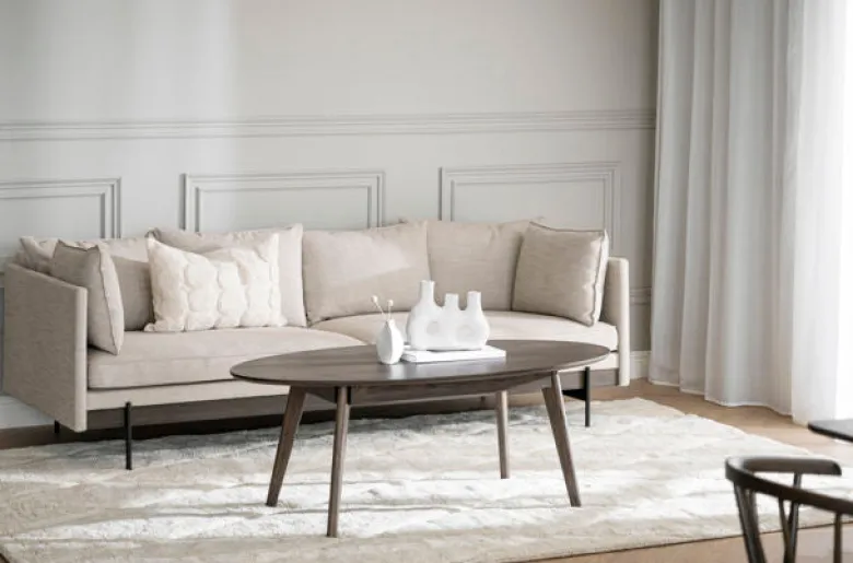 Yumi soffbord ovalt 130x65 brun ek